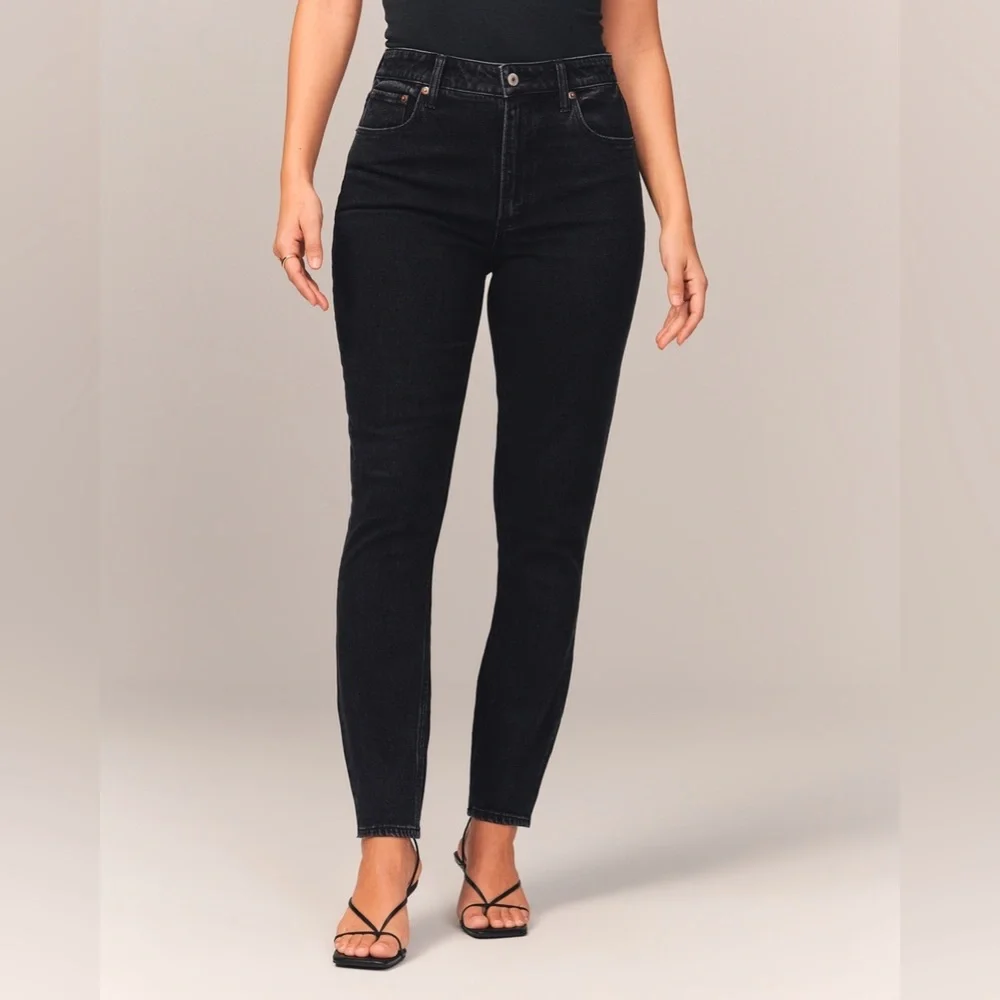 Abercrombie & Fitch Curve Love High Rise Skinny Jean in Black Size 16 (33) - Picture 2 of 13